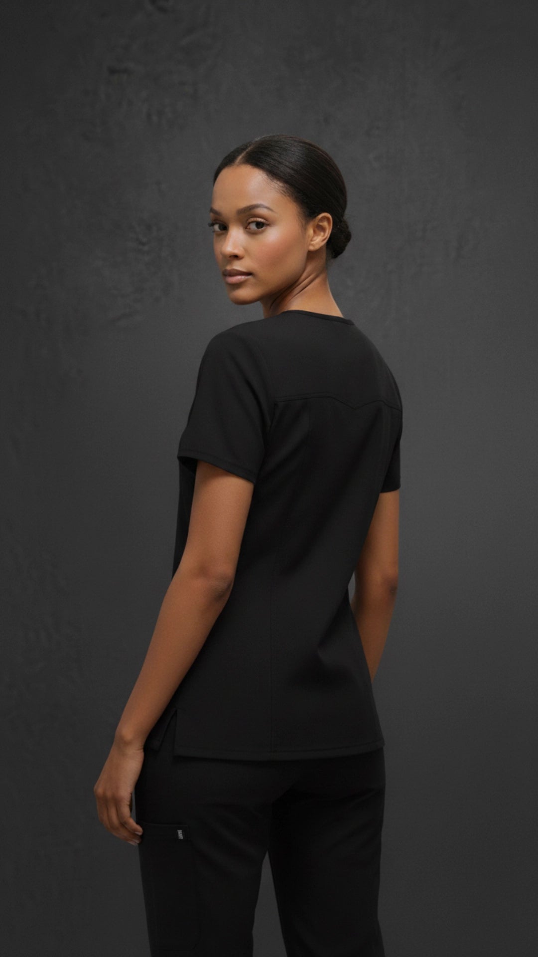 Black Unisex Scrub Tunic – V-Neck Professional Medical Workwear