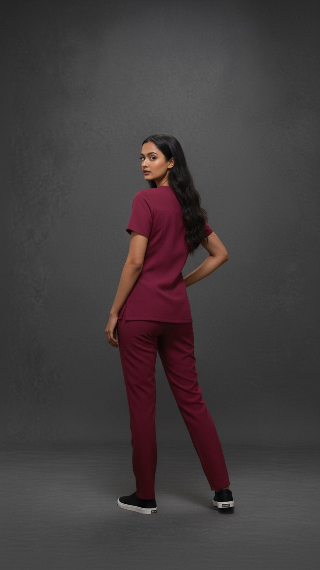 Maroon Unisex Scrub Tunic – V-Neck Professional Medical Workwear